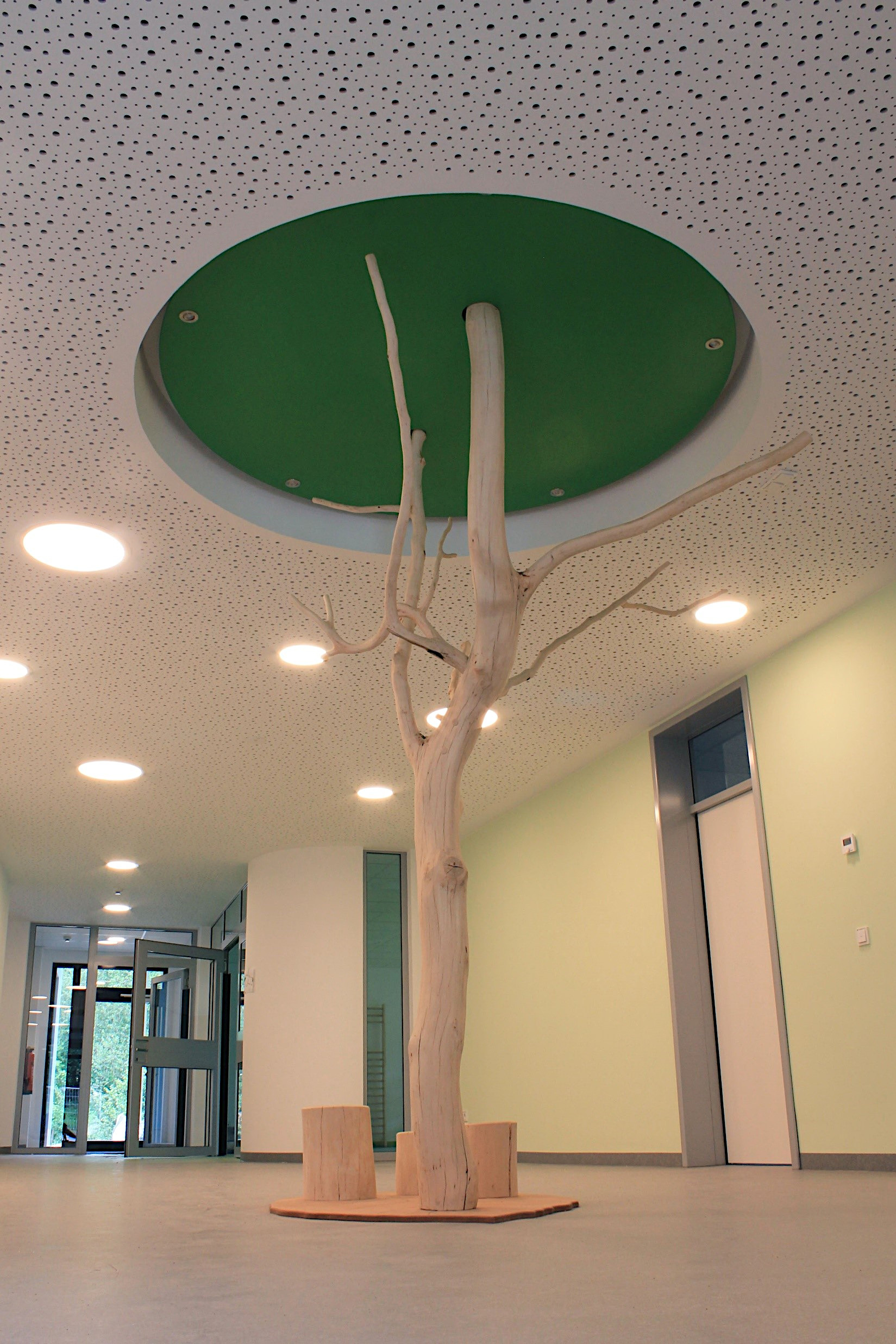 Kindergarten bauen: Hier der Neubau Kita Morgentau des DRK in Witzenhausen durch das RJ Planungsbüro, Architekturbüro für Sozialbauten und Gesundheitsbauten