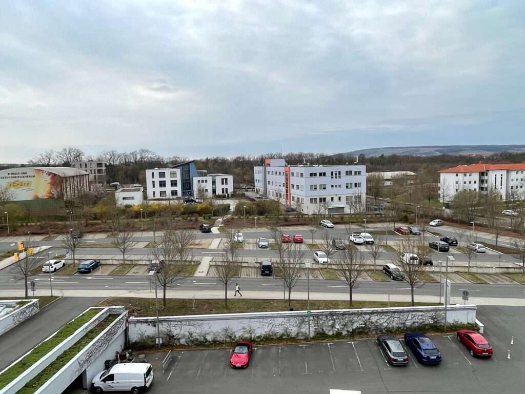 Neubau des Parkhauses am Klinikum Weimar durch das RJ Planungsbüro - Architekturbüro Kassel und Erfurt für Sozialbauten und Gesundheitsbau
